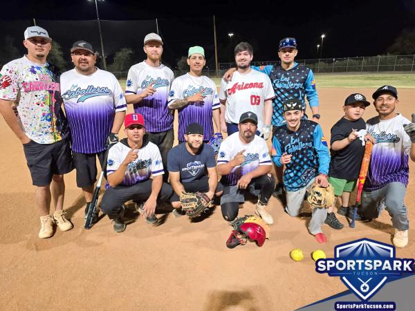 Softball Sun Men's 10v10 - E Champions