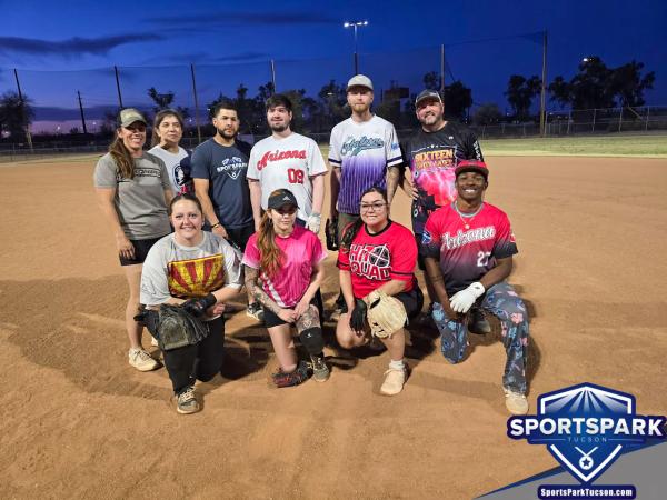 Softball Sun Co-ed 10v10 - E/Rec-1 Champions