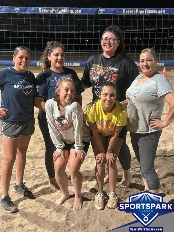 Volleyball Thu Women's 6v6 - A/B Champions