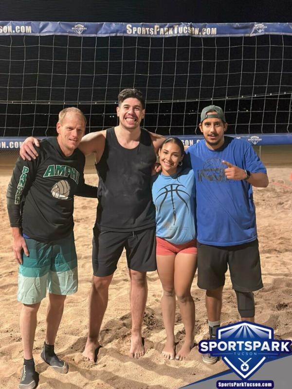 Volleyball Mon Co-ed Lite 4v4 - A/B Champions