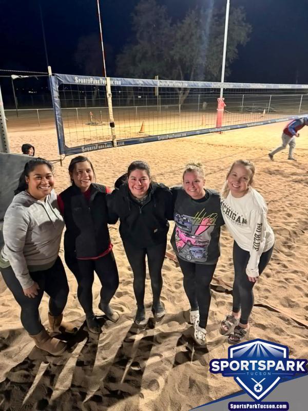Volleyball Thu Women's 6v6 - C Champions